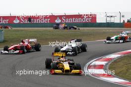 18.04.2010 Shanghai, China,  Vitaly Petrov (RUS), Renault F1 Team - Formula 1 World Championship, Rd 4, Chinese Grand Prix, Sunday Race