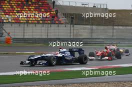 18.04.2010 Shanghai, China,  Rubens Barrichello (BRA), Williams F1 Team, FW32 - Formula 1 World Championship, Rd 4, Chinese Grand Prix, Sunday Race