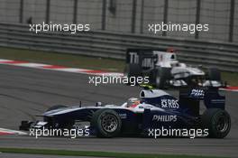 18.04.2010 Shanghai, China,  Nico Hulkenberg (GER), Williams F1 Team, FW32 - Formula 1 World Championship, Rd 4, Chinese Grand Prix, Sunday Race
