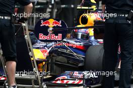 17.04.2010 Shanghai, China,  Mark Webber (AUS), Red Bull Racing, RB6 - Formula 1 World Championship, Rd 4, Chinese Grand Prix, Saturday Practice
