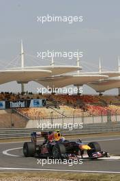 17.04.2010 Shanghai, China,  Mark Webber (AUS), Red Bull Racing - Formula 1 World Championship, Rd 4, Chinese Grand Prix, Saturday Qualifying