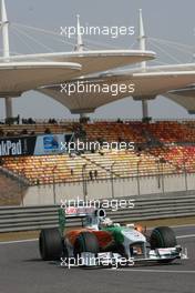 17.04.2010 Shanghai, China,  Adrian Sutil (GER), Force India F1 Team - Formula 1 World Championship, Rd 4, Chinese Grand Prix, Saturday Qualifying