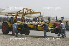 17.04.2010 Shanghai, China,  Vitaly Petrov (RUS), Renault F1 Team crashed car - Formula 1 World Championship, Rd 4, Chinese Grand Prix, Saturday Practice