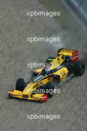 17.04.2010 Shanghai, China,  Vitaly Petrov (RUS), Renault F1 Team crashed - Formula 1 World Championship, Rd 4, Chinese Grand Prix, Saturday Practice
