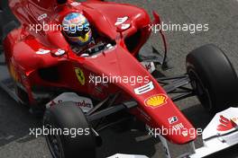 07.05.2010 Barcelona, Spain,  Fernando Alonso (ESP), Scuderia Ferrari, F10 - Formula 1 World Championship, Rd 5, Spanish Grand Prix, Friday Practice