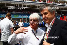 09.05.2010 Barcelona, Spain,  Bernie Ecclestone (GBR) - Formula 1 World Championship, Rd 5, Spanish Grand Prix, Sunday Pre-Race Grid
