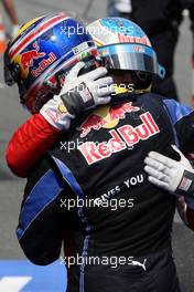 09.05.2010 Barcelona, Spain,  Mark Webber (AUS), Red Bull Racing, Fernando Alonso (ESP), Scuderia Ferrari - Formula 1 World Championship, Rd 5, Spanish Grand Prix, Sunday Podium