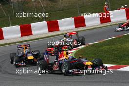 09.05.2010 Barcelona, Spain,  Mark Webber (AUS), Red Bull Racing leads Sebastian Vettel (GER), Red Bull Racing - Formula 1 World Championship, Rd 5, Spanish Grand Prix, Sunday Race