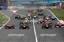 09.05.2010 Barcelona, Spain,  Start of the race - Formula 1 World Championship, Rd 5, Spanish Grand Prix, Sunday Race