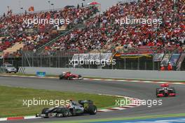 09.05.2010 Barcelona, Spain,  Michael Schumacher (GER), Mercedes GP and Jenson Button (GBR), McLaren Mercedes  - Formula 1 World Championship, Rd 5, Spanish Grand Prix, Sunday Race