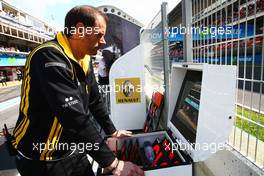 08.05.2010 Barcelona, Spain,  Vitaly Petrov (RUS), Renault F1 Team time board - Formula 1 World Championship, Rd 5, Spanish Grand Prix, Saturday Practice