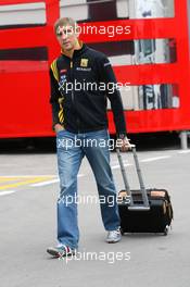 06.05.2010 Barcelona, Spain,  Vitaly Petrov (RUS), Renault F1 Team - Formula 1 World Championship, Rd 5, Spanish Grand Prix, Thursday