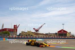 25.06.2010 Valencia, Spain,  Vitaly Petrov (RUS), Renault F1 Team  - Formula 1 World Championship, Rd 9, European Grand Prix, Friday Practice