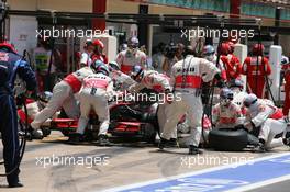 27.06.2010 Valencia, Spain,  Lewis Hamilton (GBR), McLaren Mercedes pit stop - Formula 1 World Championship, Rd 9, European Grand Prix, Sunday Race