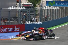 27.06.2010 Valencia, Spain,  Start of the race, Lewis Hamilton (GBR), McLaren Mercedes and Sebastian Vettel (GER), Red Bull Racing  - Formula 1 World Championship, Rd 9, European Grand Prix, Sunday Race
