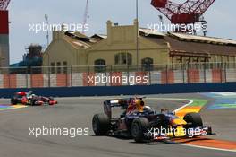 27.06.2010 Valencia, Spain,  Sebastian Vettel (GER), Red Bull Racing leads Lewis Hamilton (GBR), McLaren Mercedes - Formula 1 World Championship, Rd 9, European Grand Prix, Sunday Race
