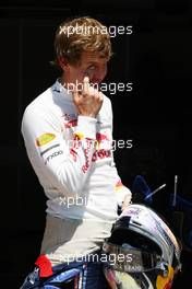 26.06.2010 Valencia, Spain,  Sebastian Vettel (GER), Red Bull Racing gets pole position - Formula 1 World Championship, Rd 9, European Grand Prix, Saturday Qualifying