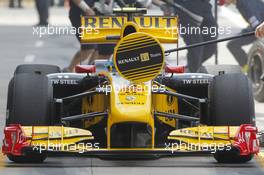 26.06.2010 Valencia, Spain,  Vitaly Petrov (RUS), Renault F1 Team - Formula 1 World Championship, Rd 9, European Grand Prix, Saturday Practice