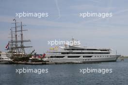 24.06.2010 Valencia, Spain,  Vijay Mallya (IND) Force India F1 Team Owner boat - Formula 1 World Championship, Rd 9, European Grand Prix, Thursday