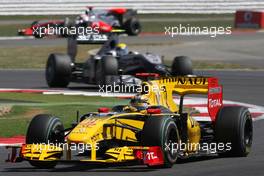 11.07.2010 Silverstone, England,  Robert Kubica (POL), Renault F1 Team, R30 - Formula 1 World Championship, Rd 10, British Grand Prix, Sunday Race