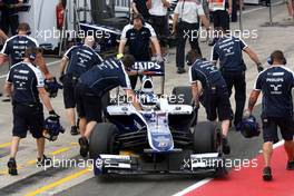 10.07.2010 Silverstone, England,  Rubens Barrichello (BRA), Williams F1 Team - Formula 1 World Championship, Rd 10, British Grand Prix, Saturday Practice