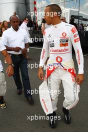 10.07.2010 Silverstone, England,  Anthony Hamilton (GBR), Father of Lewis Hamilton and Lewis Hamilton (GBR), McLaren Mercedes  - Formula 1 World Championship, Rd 10, British Grand Prix, Saturday
