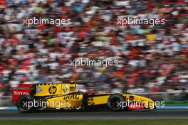 25.07.2010 Hockenheim, Germany,  Vitaly Petrov (RUS), Renault F1 Team - Formula 1 World Championship, Rd 11, German Grand Prix, Sunday Race
