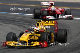25.07.2010 Hockenheim, Germany,  Vitaly Petrov (RUS), Renault F1 Team, R30 - Formula 1 World Championship, Rd 11, German Grand Prix, Sunday Race