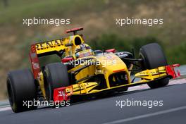30.07.2010 Budapest, Hungary,  Robert Kubica (POL), Renault F1 Team  - Formula 1 World Championship, Rd 12, Hungarian Grand Prix, Friday Practice