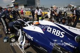 01.08.2010 Budapest, Hungary,  Nico Hulkenberg (GER), Williams F1 Team - Formula 1 World Championship, Rd 12, Hungarian Grand Prix, Sunday Pre-Race Grid