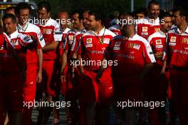 29.07.2010 Budapest, Hungary,  Scuderia Ferrari mechanics - Formula 1 World Championship, Rd 12, Hungarian Grand Prix, Thursday