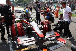 12.09.2010 Monza, Italy,  Bruno Senna (BRA), Hispania Racing F1 Team, HRT - Formula 1 World Championship, Rd 14, Italian Grand Prix, Sunday Pre-Race Grid