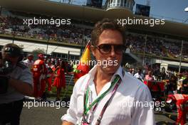 12.09.2010 Monza, Italy,  Actor Hugh Grant (GBR) - Formula 1 World Championship, Rd 14, Italian Grand Prix, Sunday Pre-Race Grid