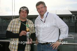 09.09.2010 Monza, Italy,  Ross Brawn (GBR) Team Principal, Mercedes GP receive the F1Total award - Formula 1 World Championship, Rd 14, Italian Grand Prix, Thursday