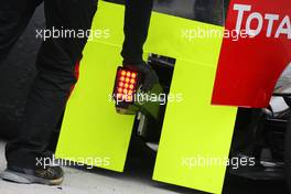 12.02.2010 Jerez, Spain,  The rear of the car is covered, Renault F1 Team, R30 - Formula 1 Testing, Jerez, Spain