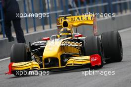 13.02.2010 Jerez, Spain,  Robert Kubica (POL), Renault F1 Team, R30 - Formula 1 Testing, Jerez, Spain