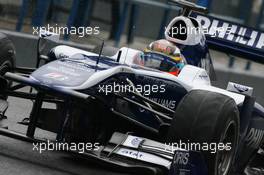 10.02.2010 Jerez, Spain,  Nico Hulkenberg (GER), Williams F1 Team, FW32 - Formula 1 Testing, Jerez, Spain