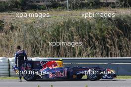 19.02.2010 Jerez, Spain,  Mark Webber (AUS), Red Bull Racing, RB6, stops on circuit - Formula 1 Testing, Jerez, Spain
