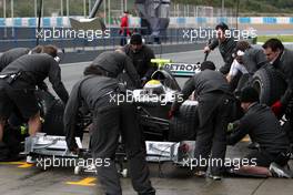 18.02.2010 Jerez, Spain,  Nico Rosberg (GER), Mercedes GP Petronas, W01, practice pitstops - Formula 1 Testing, Jerez, Spain