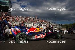 10.10.2010 Suzuka, Japan,  Sebastian Vettel (GER), Red Bull Racing - Formula 1 World Championship, Rd 16, Japanese Grand Prix, Sunday Pre-Race Grid