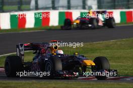10.10.2010 Suzuka, Japan,  Sebastian Vettel (GER), Red Bull Racing leads Mark Webber (AUS), Red Bull Racing - Formula 1 World Championship, Rd 16, Japanese Grand Prix, Sunday Race