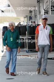 07.10.2010 Suzuka, Japan,   Adrian Sutil (GER), Force India F1 Team, Jorge (UY), father of Adrian Sutil (GER) - Formula 1 World Championship, Rd 16, Japanese Grand Prix, Thursday