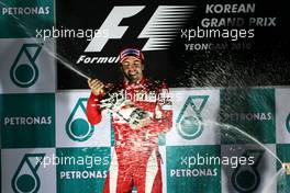 24.10.2010 Yeongam, Korea,  Fernando Alonso (ESP), Scuderia Ferrari  - Formula 1 World Championship, Rd 17, Korean Grand Prix, Sunday Podium