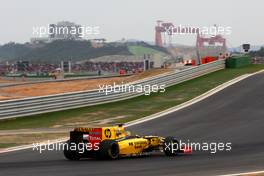 23.10.2010 Yeongam, Korea,  Robert Kubica (POL), Renault F1 Team  - Formula 1 World Championship, Rd 17, Korean Grand Prix, Saturday Qualifying