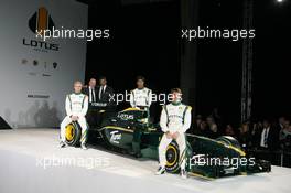 12.02.2010 London, England,  Heikki Kovalainen (FIN), Mike Gascoyne (GBR), Lotus F1 Racing Chief Technical Officer, Tony Fernandes (MAL), Malaysia Racing Team Principal, Fairuz Fauzy (MAL) and Jarno Trulli (ITA) - Lotus Cosworth Racing Launch - Formula 1 launch