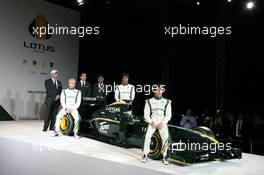 12.02.2010 London, England,  Heikki Kovalainen (FIN), Mike Gascoyne (GBR), Lotus F1 Racing Chief Technical Officer, Tony Fernandes (MAL), Malaysia Racing Team Principal, Fairuz Fauzy (MAL) and Jarno Trulli (ITA) - Lotus Cosworth Racing Launch - Formula 1 launch