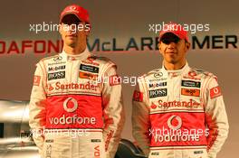 29.01.2010 Newbury, England,  Jenson Button (GBR), McLaren Mercedes and Lewis Hamilton (GBR), McLaren Mercedes - Vodafone Mclaren Mercedes MP4-25 Launch Vodafone UK HQ