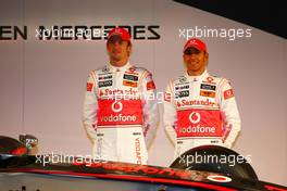 29.01.2010 Newbury, England,  Jenson Button (GBR), McLaren Mercedes and Lewis Hamilton (GBR), McLaren Mercedes - Vodafone Mclaren Mercedes MP4-25 Launch Vodafone UK HQ