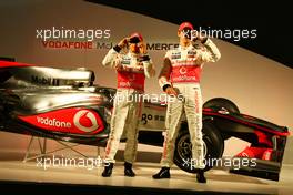 29.01.2010 Newbury, England,  Lewis Hamilton (GBR), McLaren Mercedes and Jenson Button (GBR), McLaren Mercedes - Vodafone Mclaren Mercedes MP4-25 Launch Vodafone UK HQ