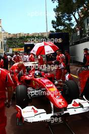 16.05.2010 Monaco, Monte Carlo,  Fernando Alonso (ESP), Scuderia Ferrari starts from the pit lane - Formula 1 World Championship, Rd 6, Monaco Grand Prix, Sunday Pre-Race Grid